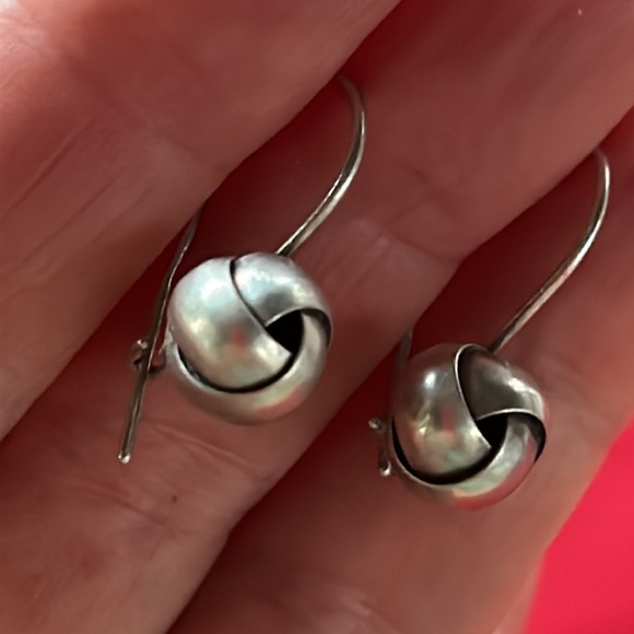 Silver earrings - Picture 4 of 8